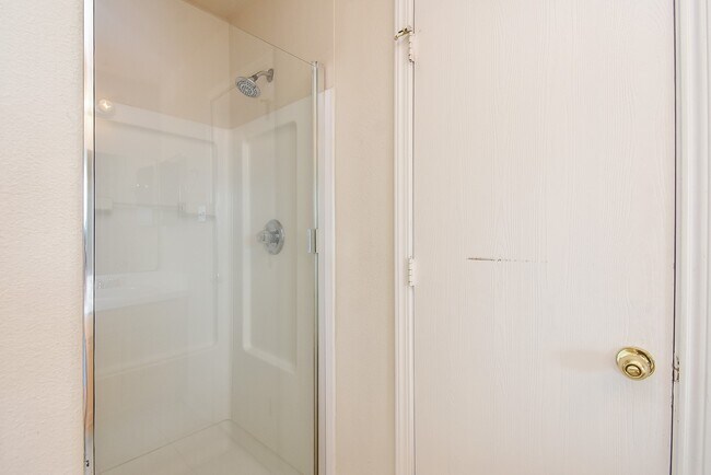 Building Photo - 18214 Olive Leaf Dr