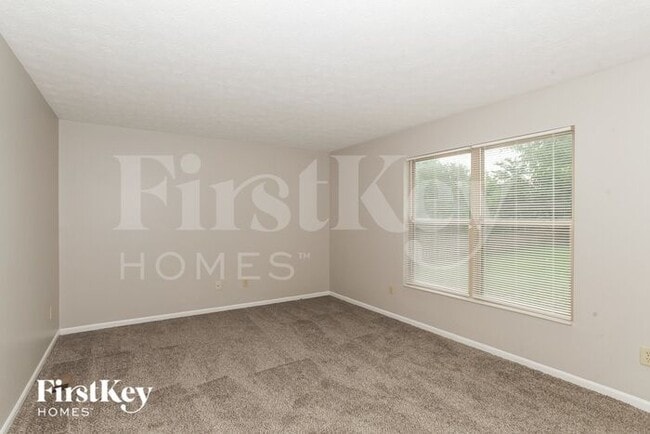 Building Photo - 4916 Rialto Ridge Dr