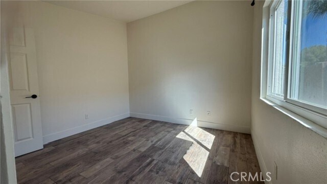 Building Photo - 39233 Rising Hill Dr