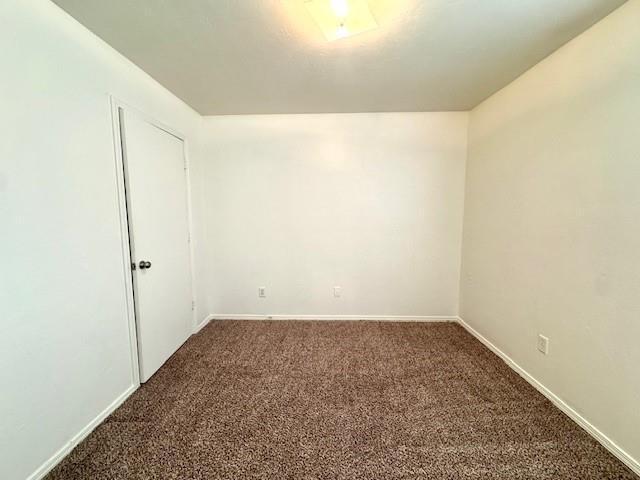 Building Photo - 2500 Flame Lily Rd