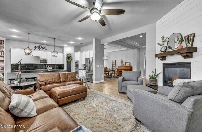 Building Photo - 1658 Bridgeview Ct