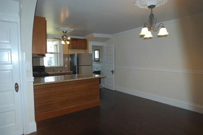 Building Photo - 11TH AVE LITTLE