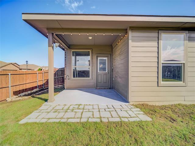 Building Photo - 1100 Twin Brooks Ln