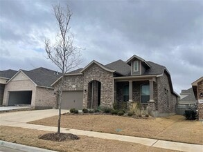 Building Photo - 2532 Candle Ln
