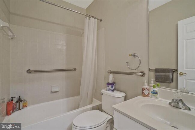 Building Photo - 2393 Watters Glen Ct