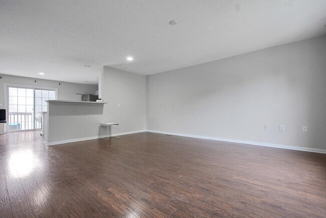 Building Photo - 6321 Marsh Wren Drive