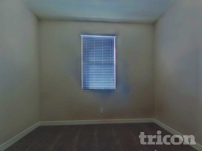 Building Photo - 2929 N 28th St