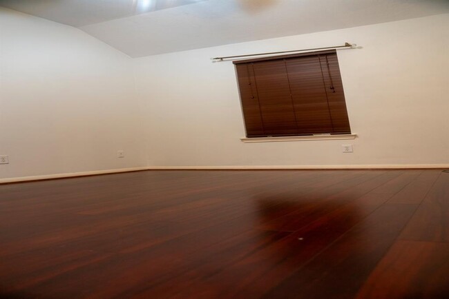 Building Photo - 16314 Bettong Ct