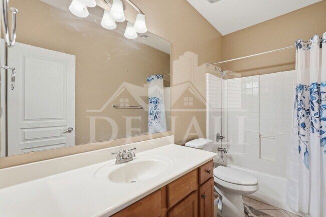 Building Photo - 18184 Calacera St