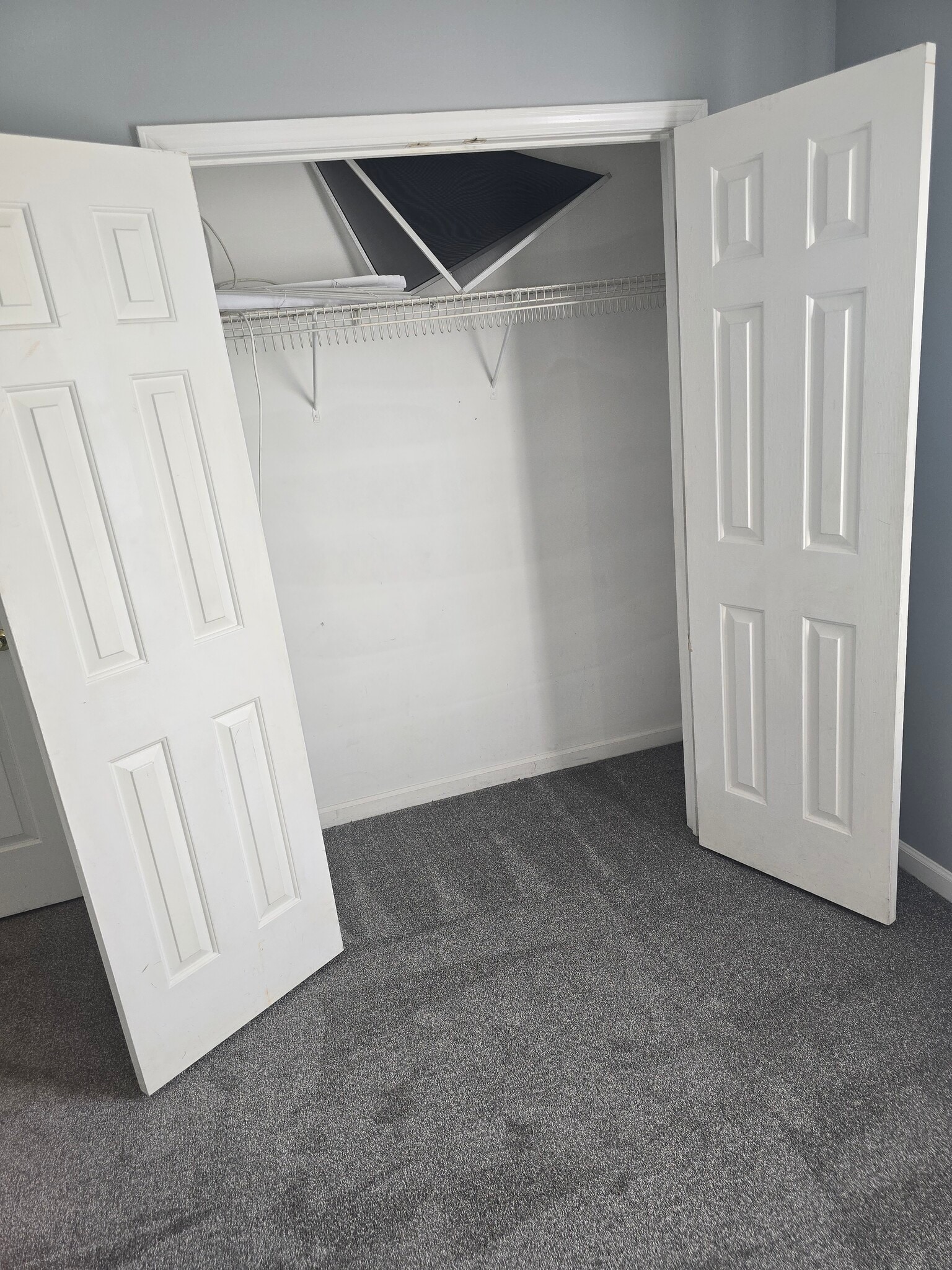 Building Photo - 1907 E Balsam Ct