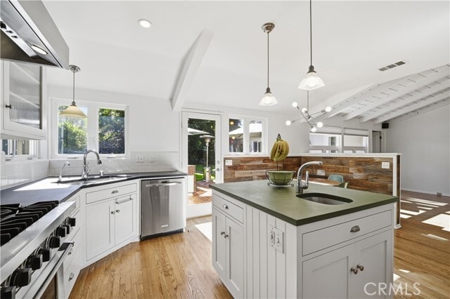 Building Photo - 16146 Otsego St