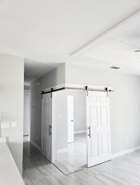 Building Photo - 13 Dragonfly St