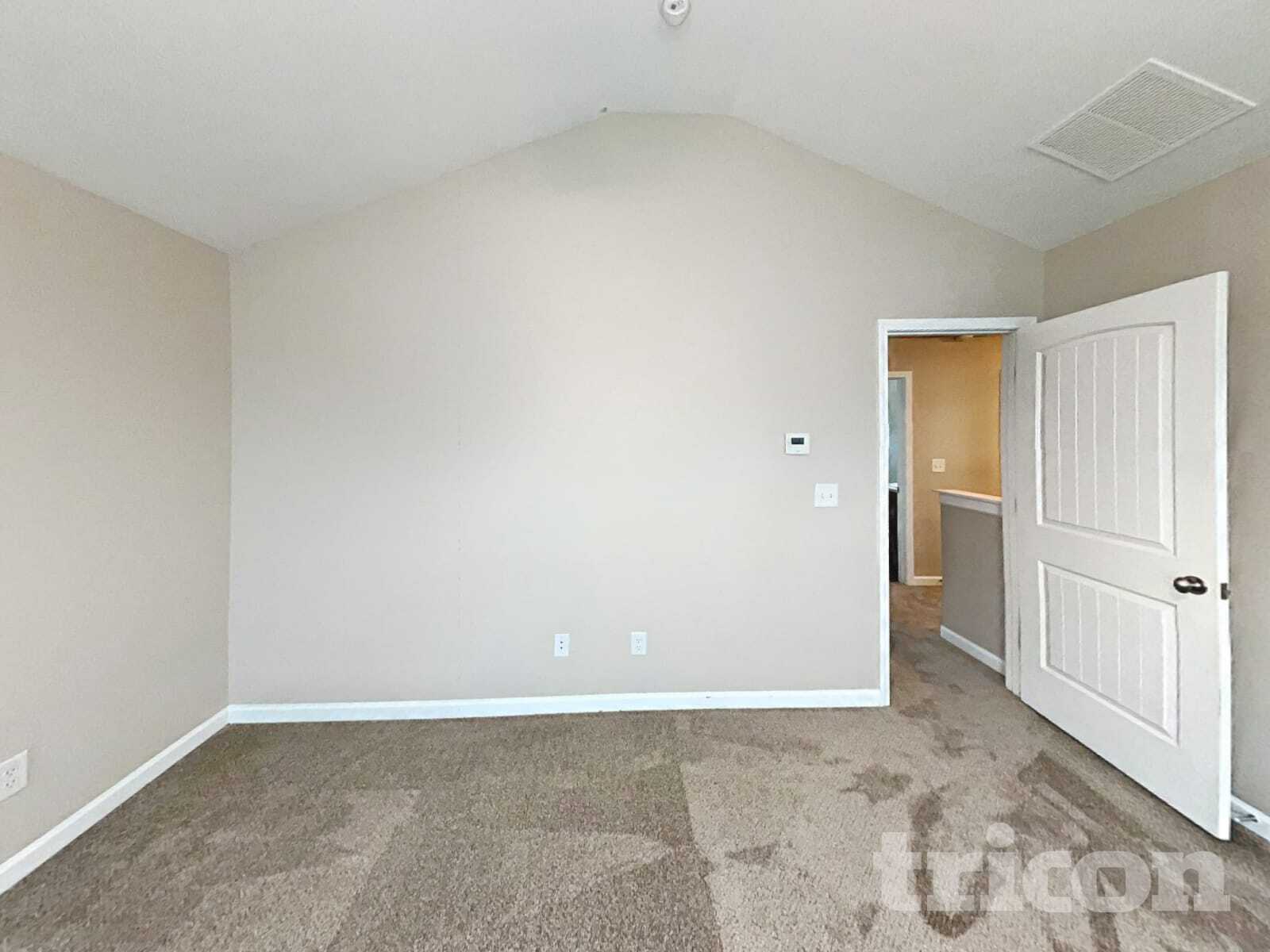 Building Photo - 120 Leland Ln