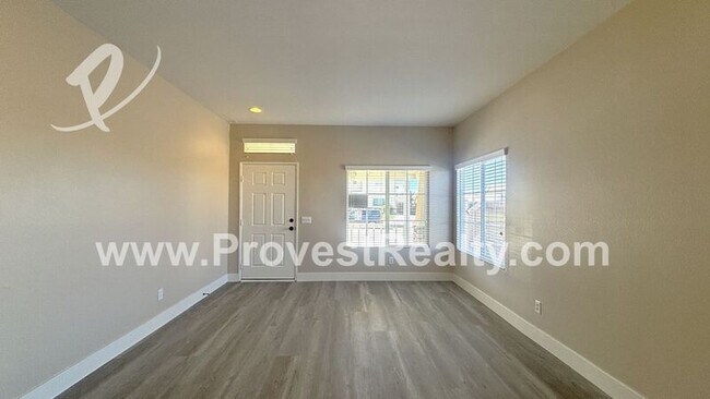 Building Photo - 14693 Karen Dr