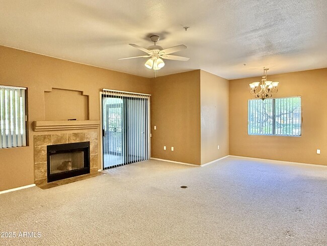 Building Photo - 15050 N Thompson Peak Pkwy