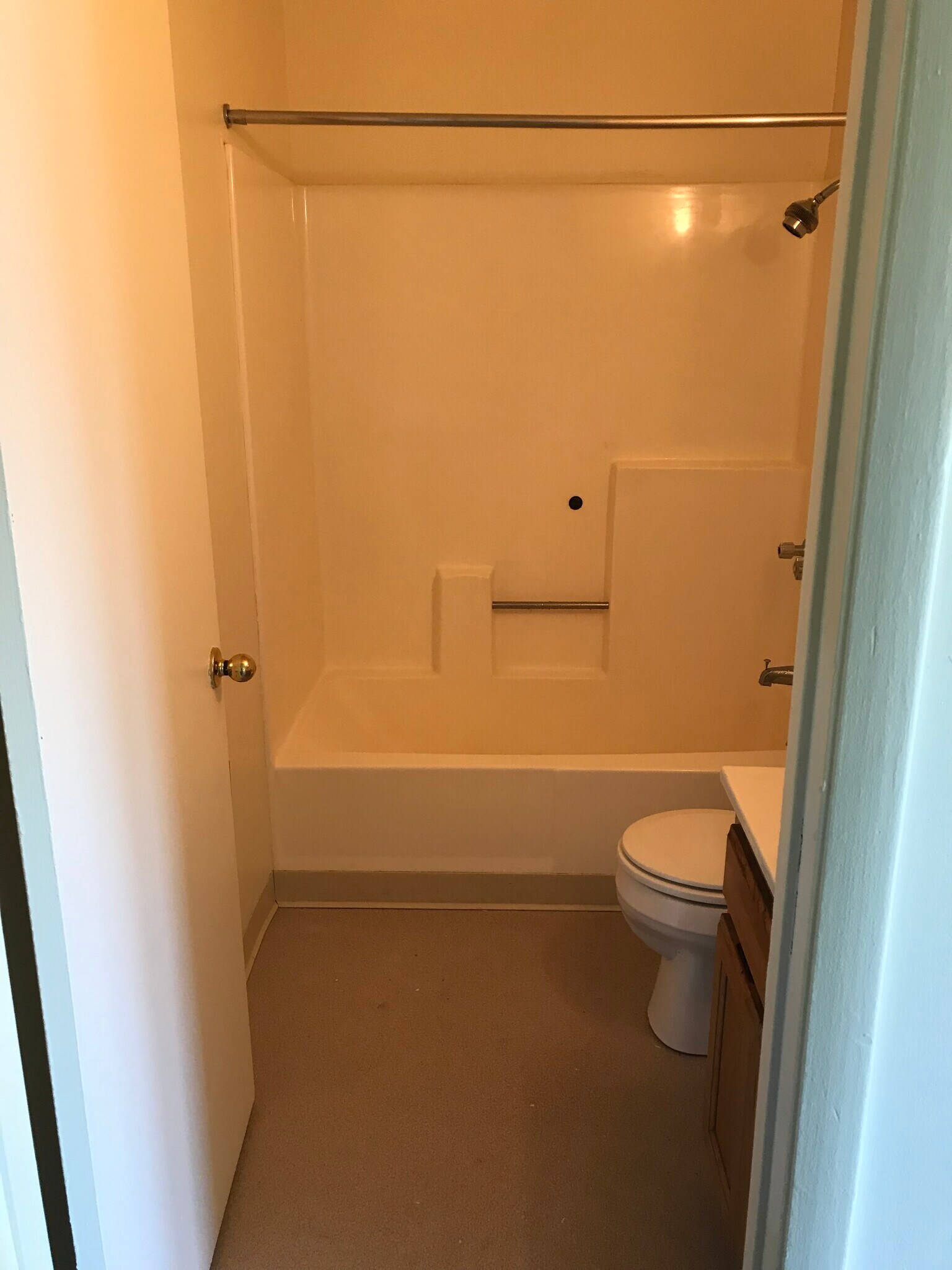 Building Photo - 181 Main St