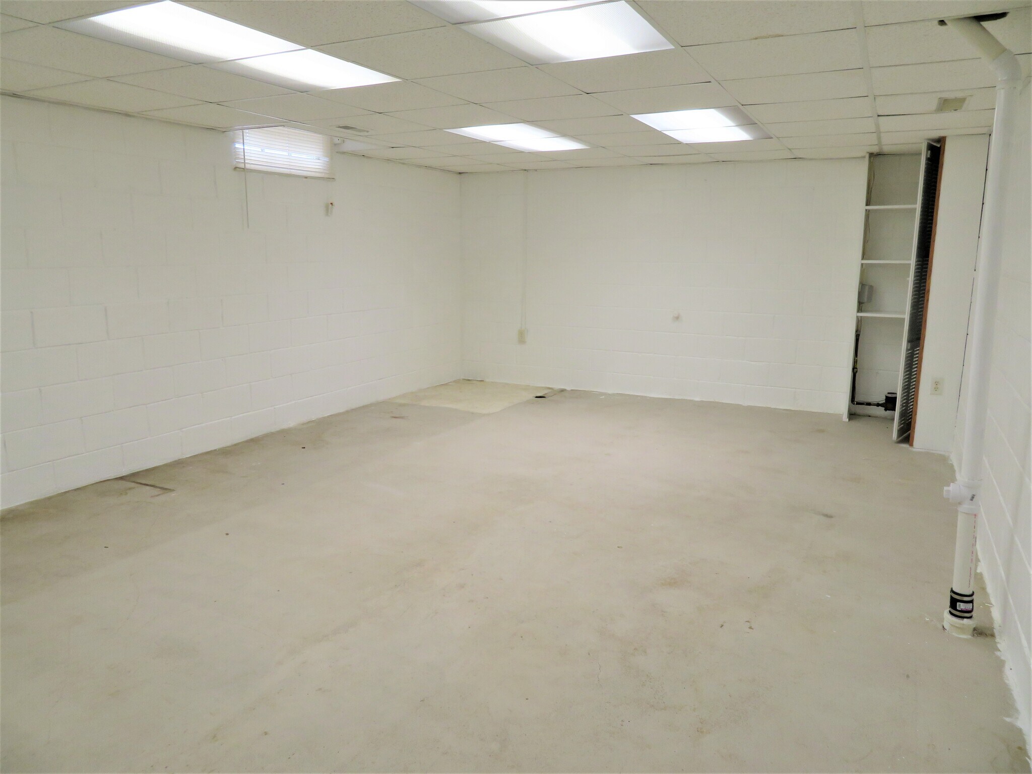 Building Photo - 2317 S Henry St