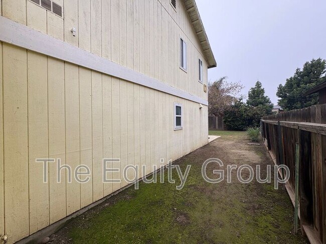 Building Photo - 2806 W Mission Ct