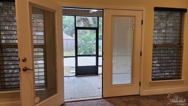 Building Photo - 3934 Fielding Ct