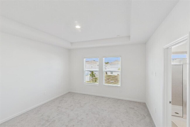 Building Photo - 2653 Skyline Lp