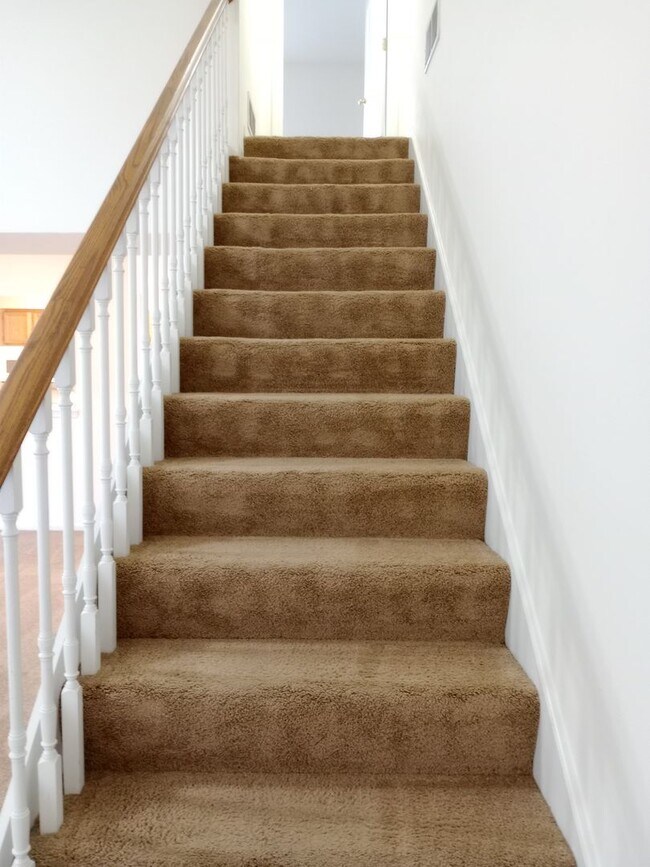 Building Photo - 3501-3503-3503 La Mesa Dr