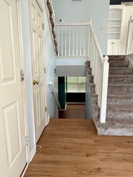 Building Photo - 7889 W 155th Pl