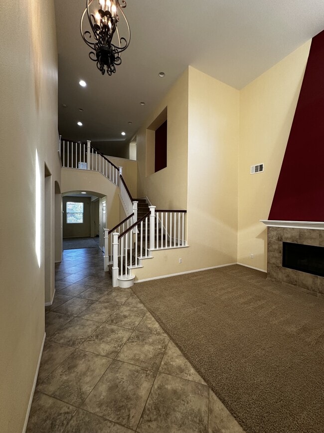 Building Photo - 1155 Polyanthus Ln
