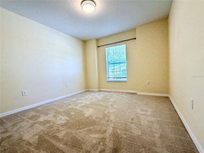 Building Photo - 7838 Carriage Pointe Dr
