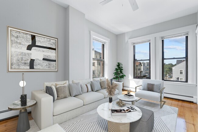 Building Photo - 106 L St