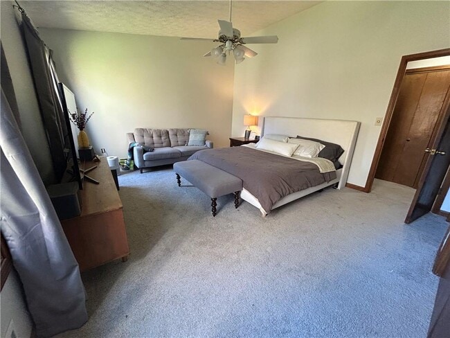 Building Photo - 2716 Peachtree Walk