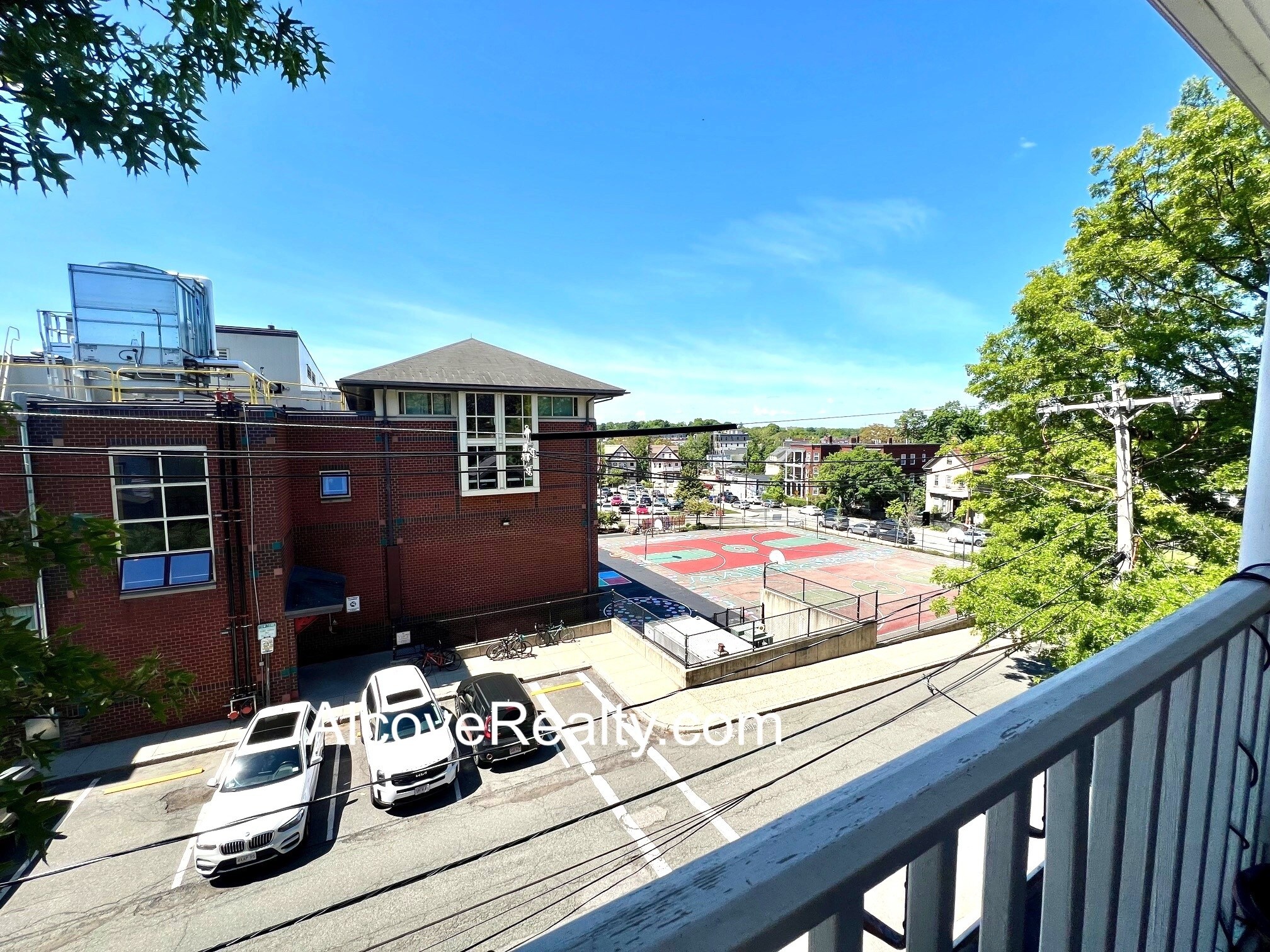 Building Photo - 21 Sartwell Ave