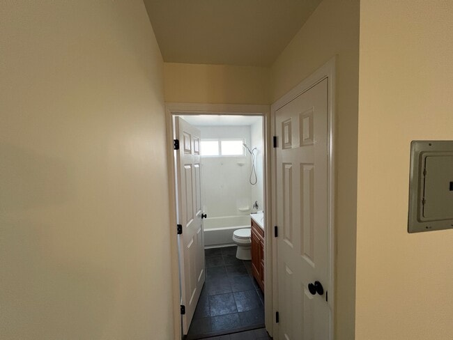 Building Photo - 4062 Inglewood Blvd