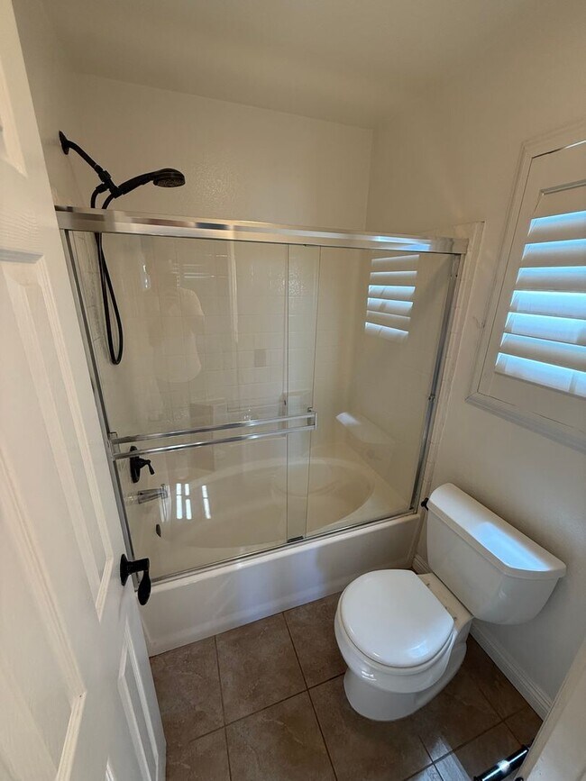 Building Photo - Beautiful Home in Chula Vista