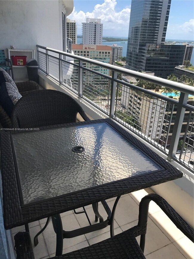 Building Photo - 60 SW 13th St