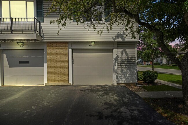 Building Photo - 1100 Stoughton Ct