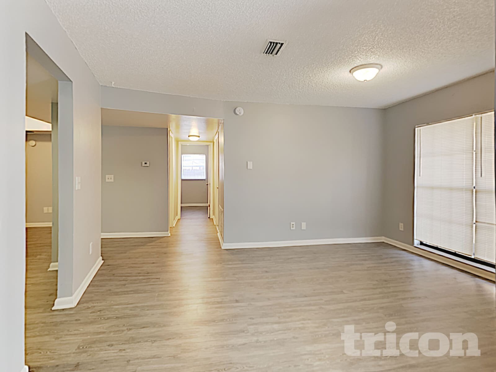 Building Photo - 603 Ephrata Dr