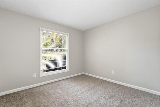 Building Photo - 3650 Ashford Dunwoody Rd NE