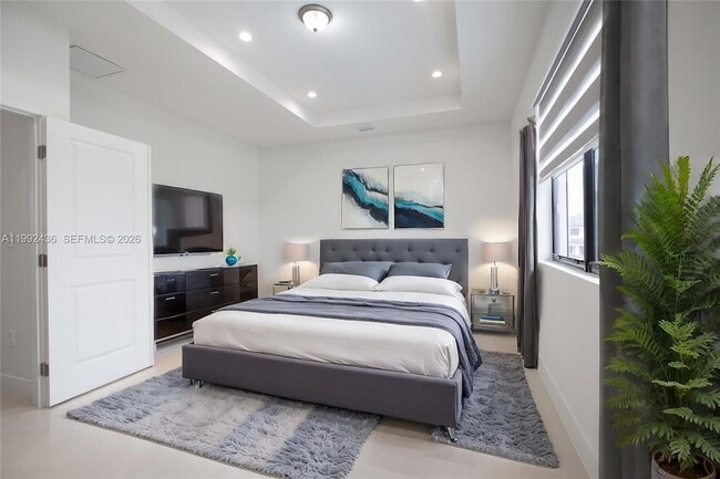 Building Photo - 1841 SW 145th Ave