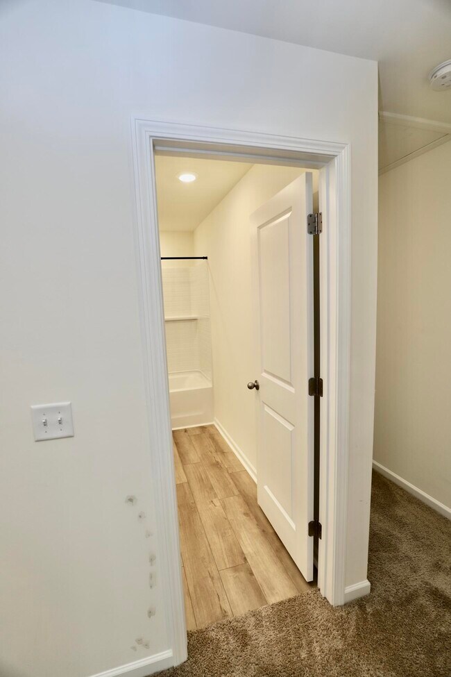 Building Photo - 1718 Canopy Dr