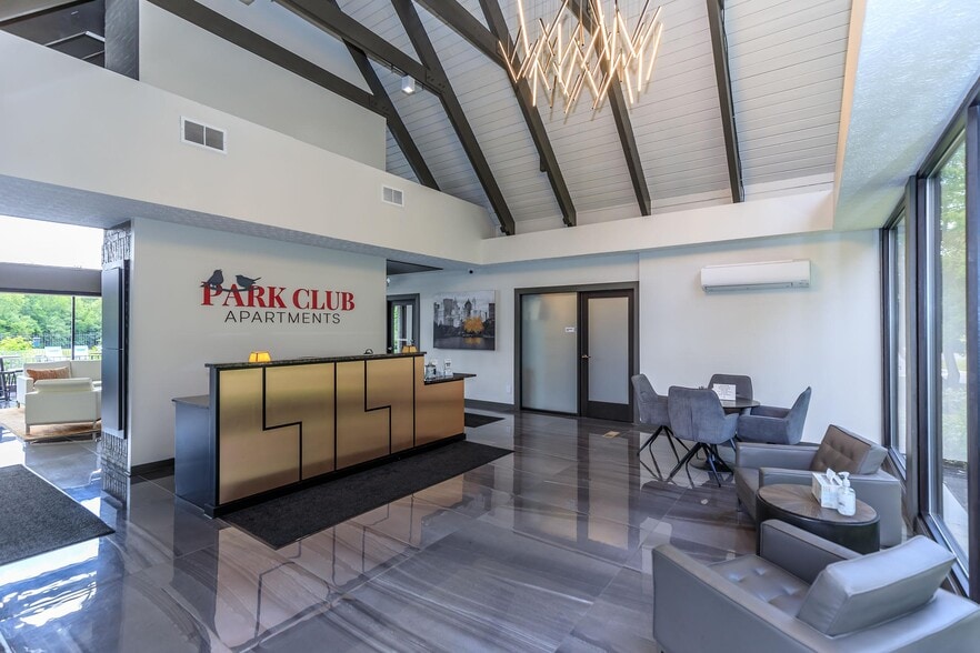 Building Photo - Park Club