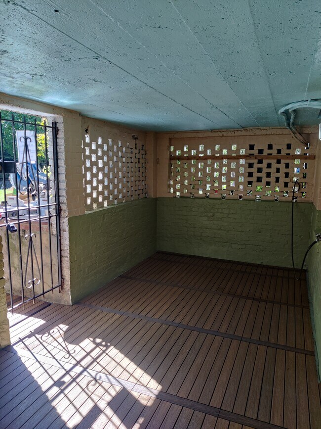 Private porch or Secure outdoor storage for bicycles - 1641 Irving St NW