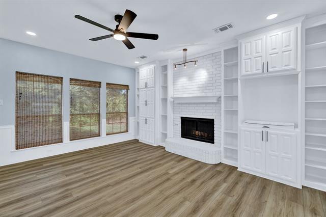 Building Photo - 2505 Classic Ct W