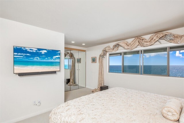 Building Photo - 99 Blue Lagoon