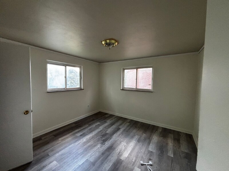 Building Photo - 3107 Idaho St