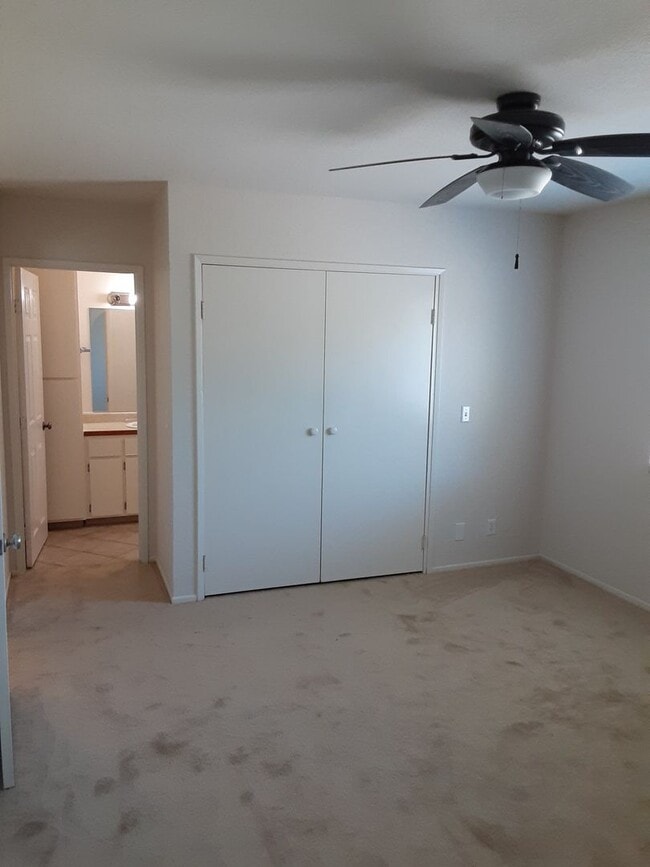 Building Photo - 3 bed/2 bath Country living Yucaipa!