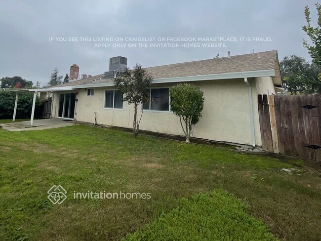 Building Photo - 8481 Cortadera Dr