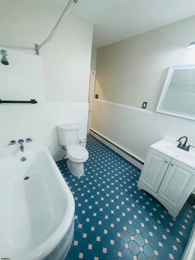 Building Photo - 1526 Madison Ave