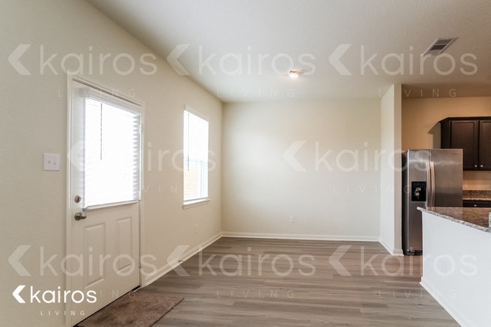 Building Photo - 8411 Hannah Rd