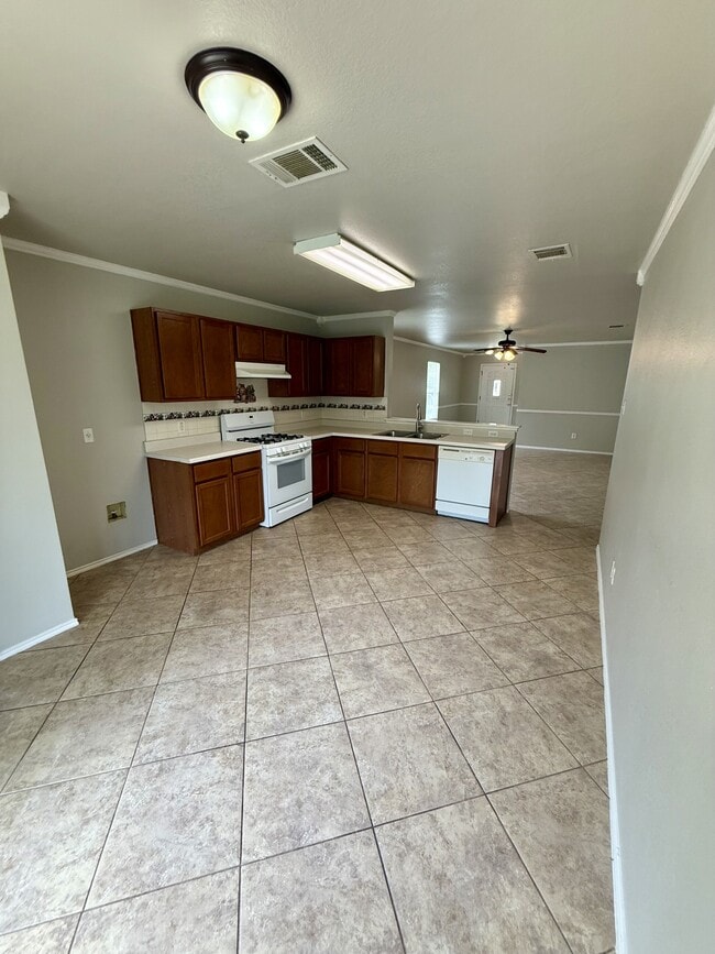 Building Photo - 3504 Banda Ln