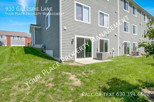 Building Photo - 930 Gillespie Ln